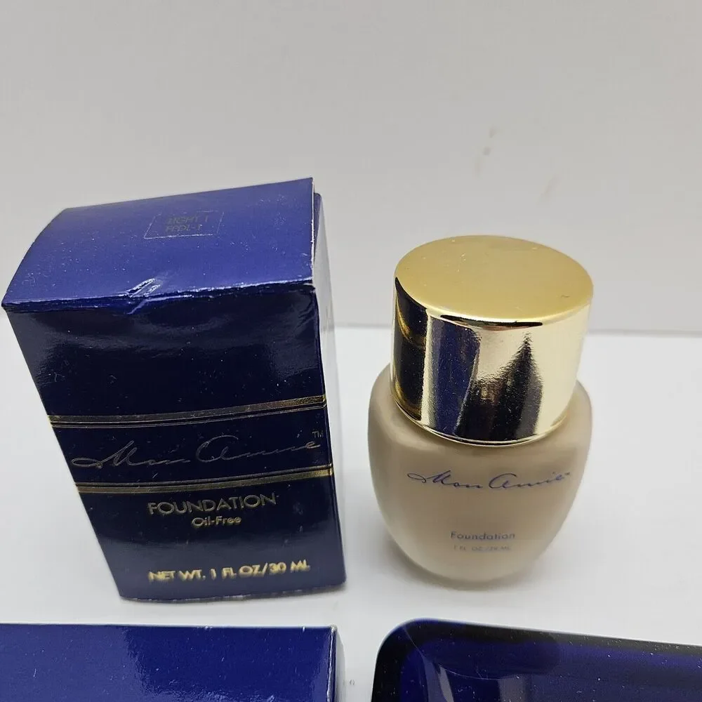 Lot Of 2 Vintage Mon Ami Cosmetics ~ Foundation Powder Light NOS Unused - Picture 2 of 5
